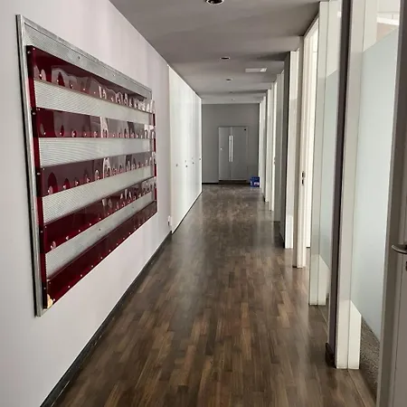 Heart Of Gold & Capsules Berlin