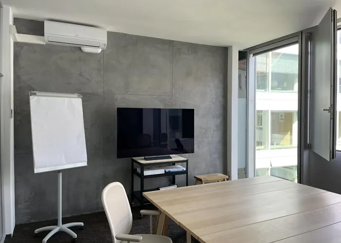 Heart Of Gold & Capsules Хостел