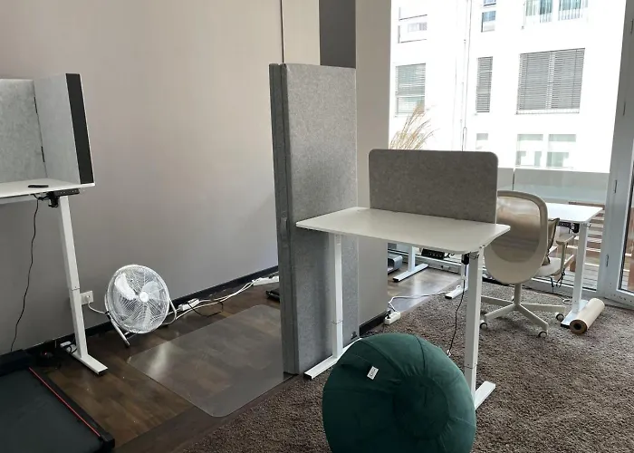 Хостел Heart Of Gold & Capsules *