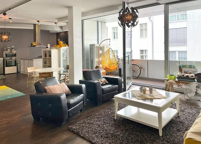 Хостел Heart Of Gold & Capsules *