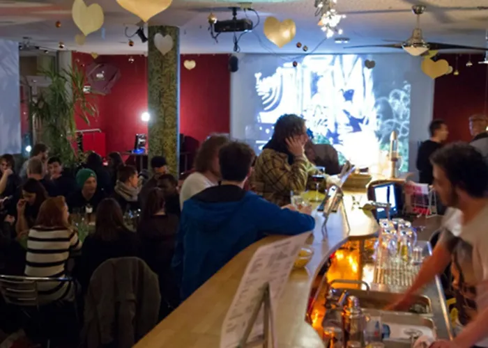 Хостел Heart Of Gold & Capsules