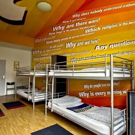 Heart Of Gold & Capsules Hostal *