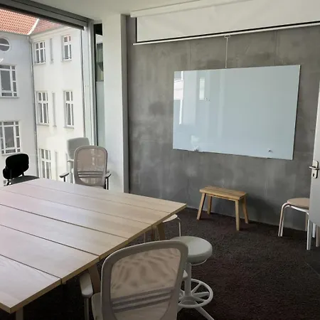 Heart Of Gold & Capsules * Berlín