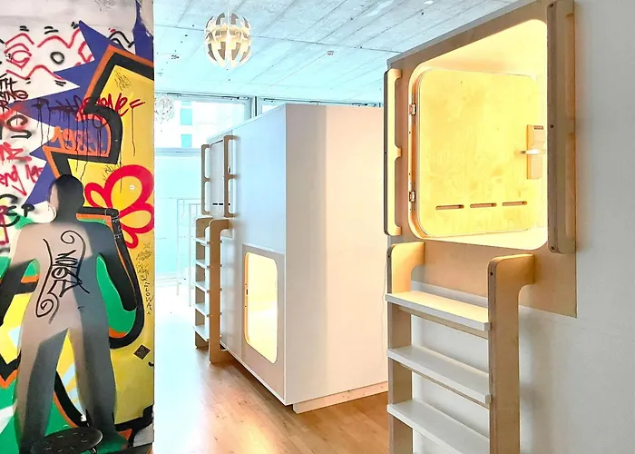 Heart Of Gold & Capsules *