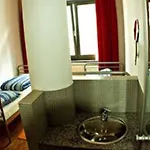 Hostal Heart Of Gold & Capsules *