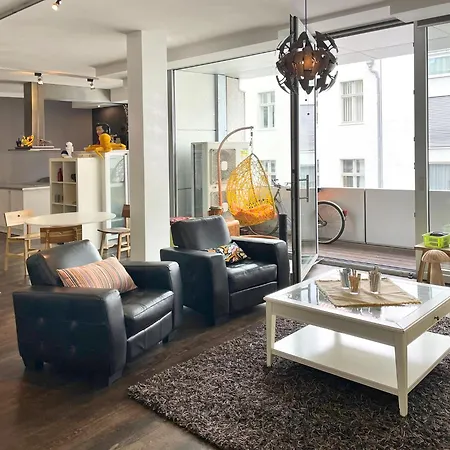 호스텔 Heart Of Gold & Capsules *