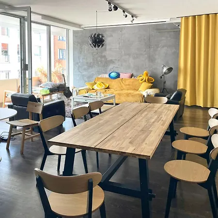 Heart Of Gold & Capsules * 베를린