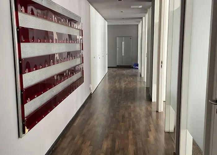 Heart Of Gold & Capsules Berlin