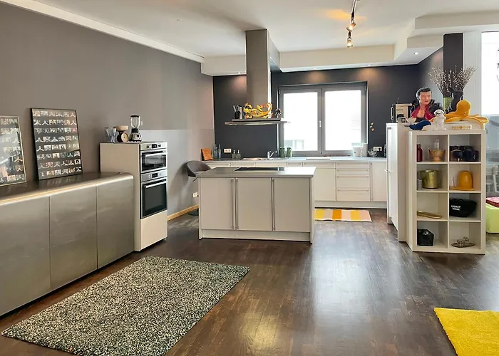 Heart Of Gold & Capsules Vandrarhem *