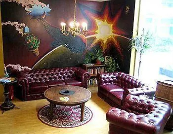 Heart Of Gold & Capsules * Berlin